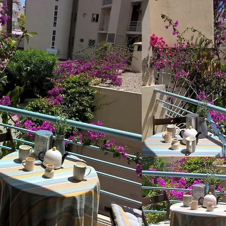 Le Petit Magellan Apartment *